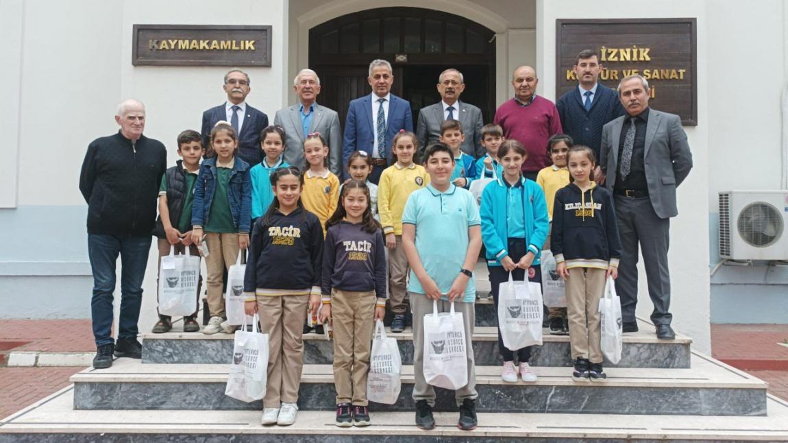 Atatürk ve Çocuk Temalı Resim ve Kompozisyon Yarışması